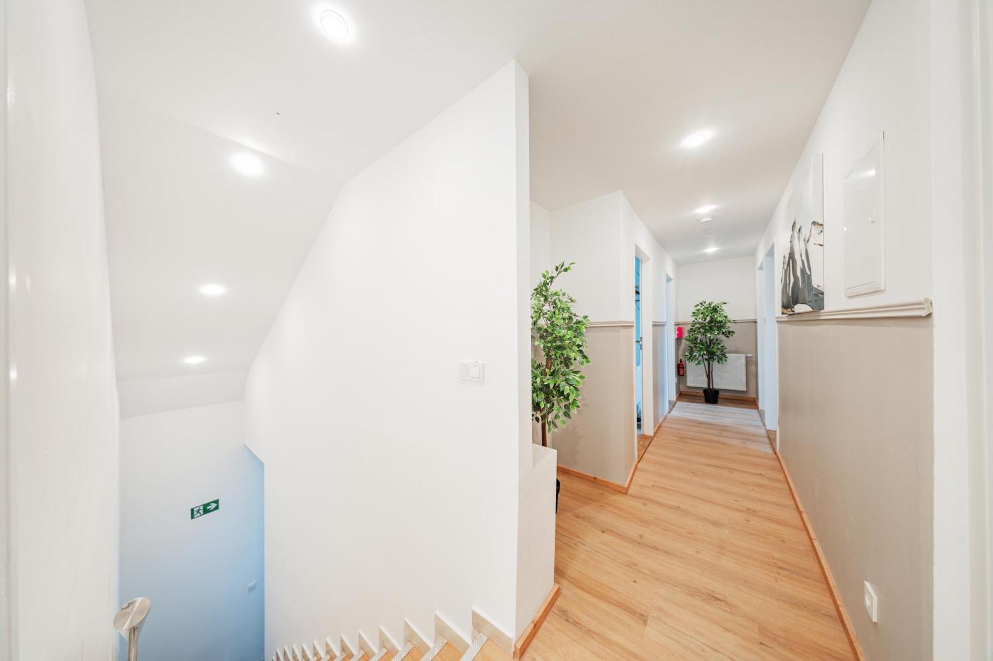 The Peak By Home1 Innsbruck Bagian luar foto