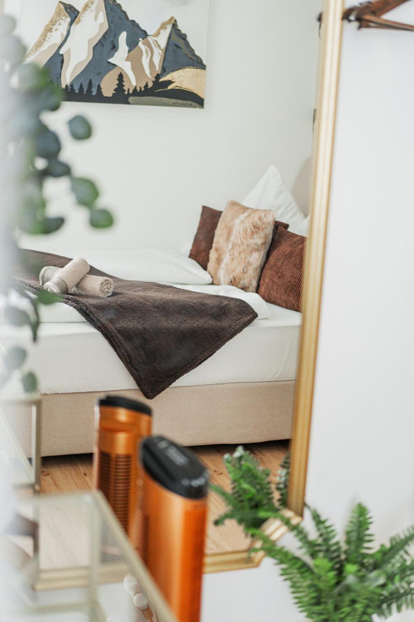 The Peak By Home1 Innsbruck Bagian luar foto